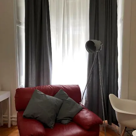 Symphony Apartament